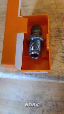 Lyman Neck Expanding Die Lot plus 1 Taper Crimp Die